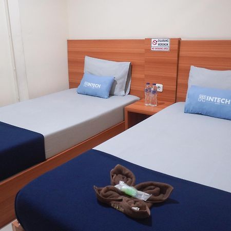 Intech Hostel Bandung Eksteriør bilde