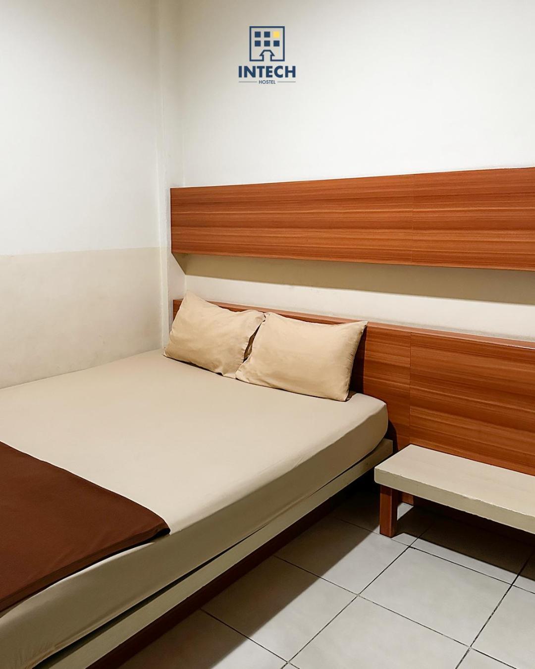 Intech Hostel Bandung Eksteriør bilde