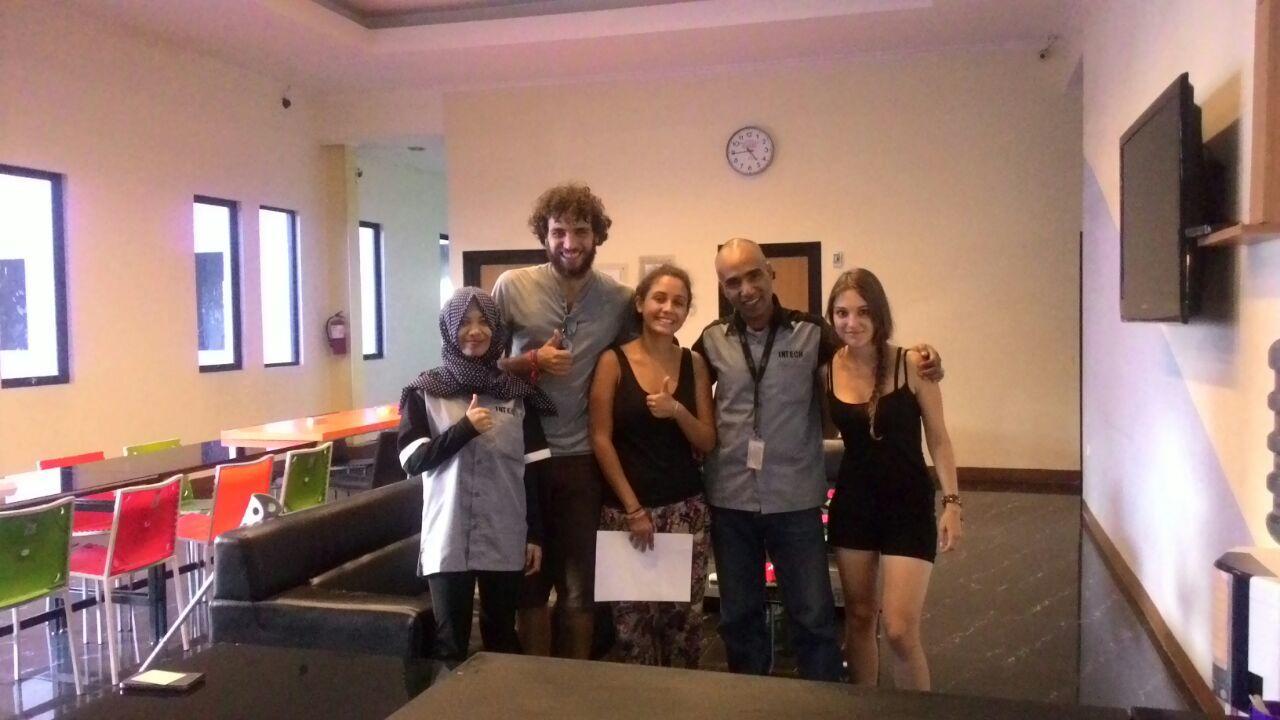 Intech Hostel Bandung Eksteriør bilde